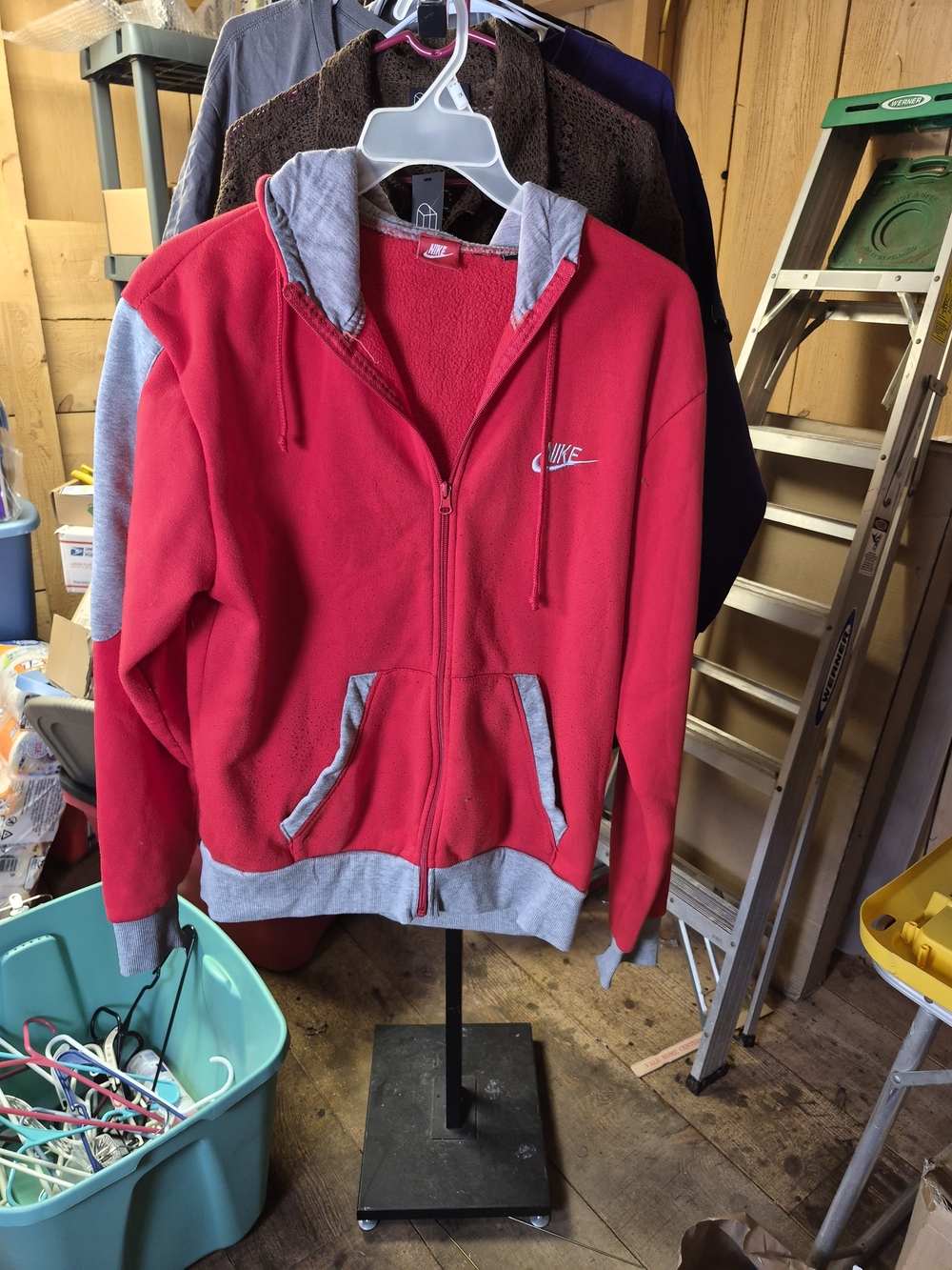 Nike Red and Gray Fleece Zip-Up Hoodie Bin 63